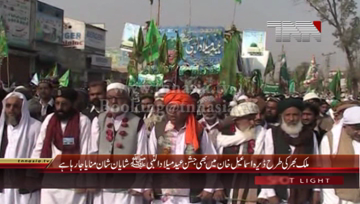 Dera Ismail Khan- 12th Rabi-ul-Awal Procession.mpg