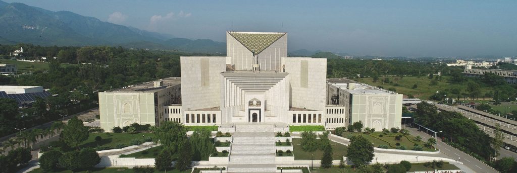 Islamabad- SC grants six-month conditional extension to army chief Gen Bajwa, Court has directed the Government to furnish a fresh summary of the army chief's extension of services