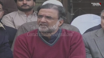 Karachi- Govt ministers don't follow any constitution, principle: Asif Ali Zardari